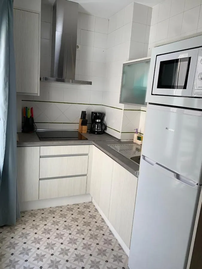 Apartamentos Turisticos La Fonda 두르칼