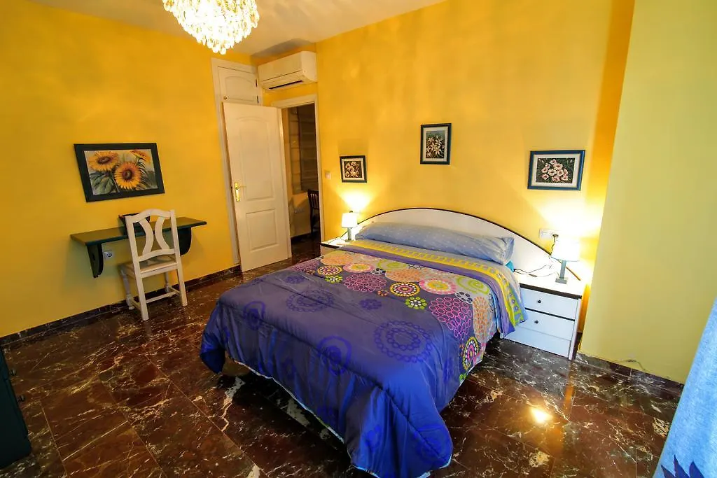 Apartamentos Turisticos La Fonda 두르칼 아파트